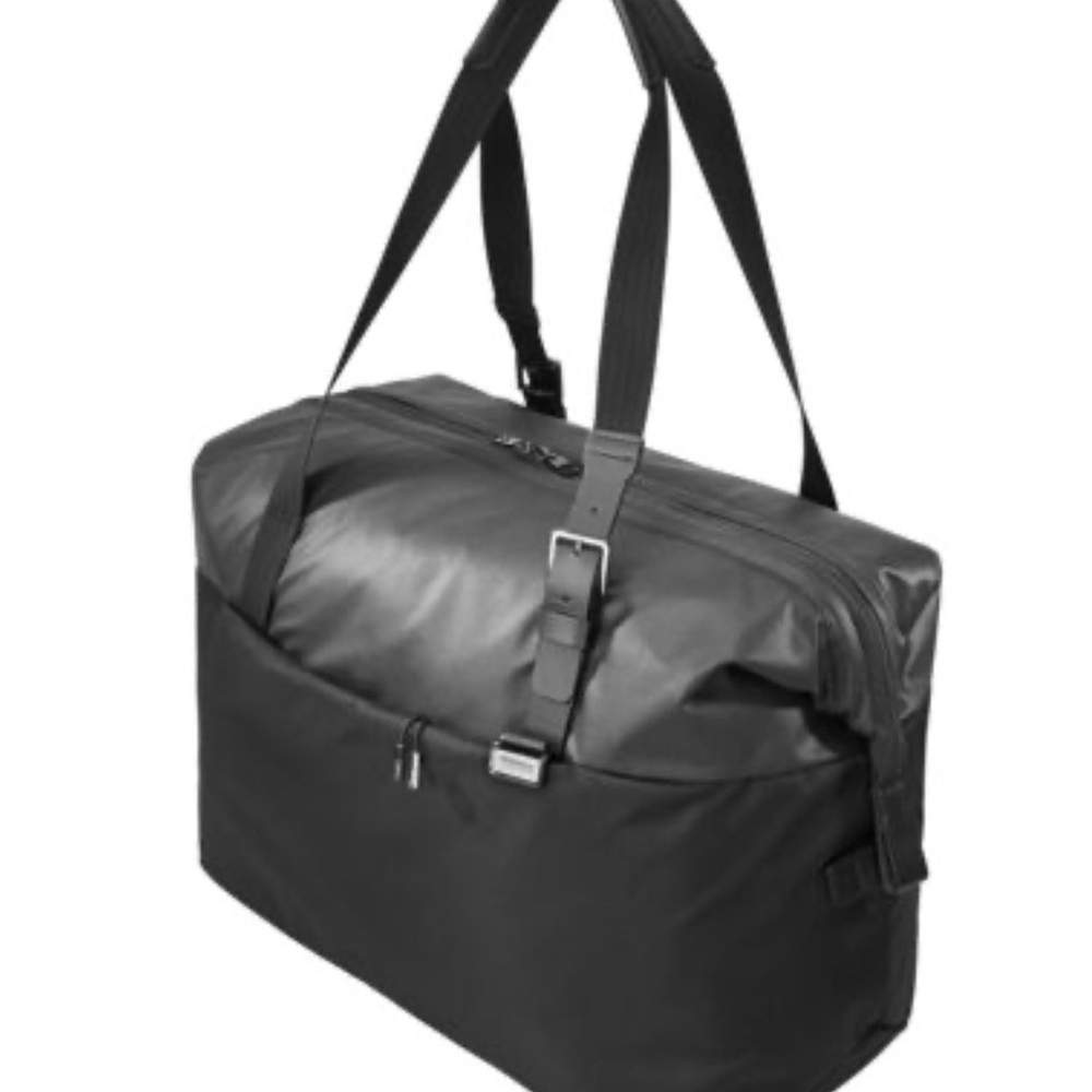 Thule Spira Weekender 37L Duffle Bag